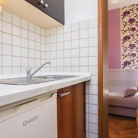 Apartment Amazing In With Kitchen *