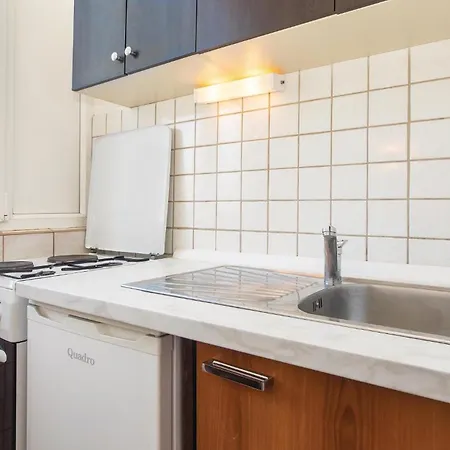 Amazing In With Kitchen *